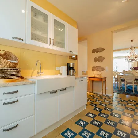 Casa de Férias Peeneblick - Exklusives Traumhaus In Direktlage Am Wasser Mit Bootssteg Und Aussensauna